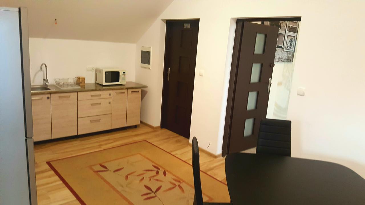 Apartamenty Daisy โกจัลโควิเซ-เซดรอย ภายนอก รูปภาพ